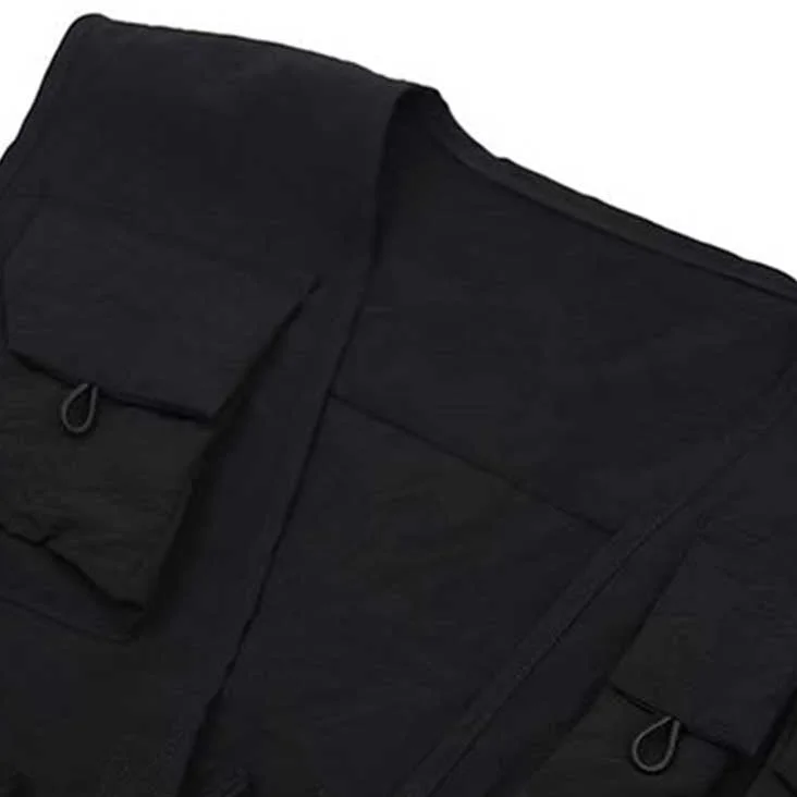 cargo-techwear-vest