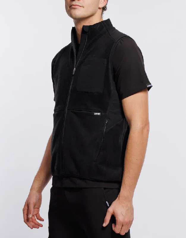 essential-fleece-vest-black