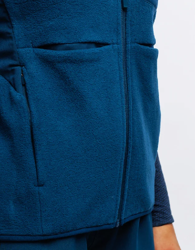 essential-fleece-vest-gibraltar-blue