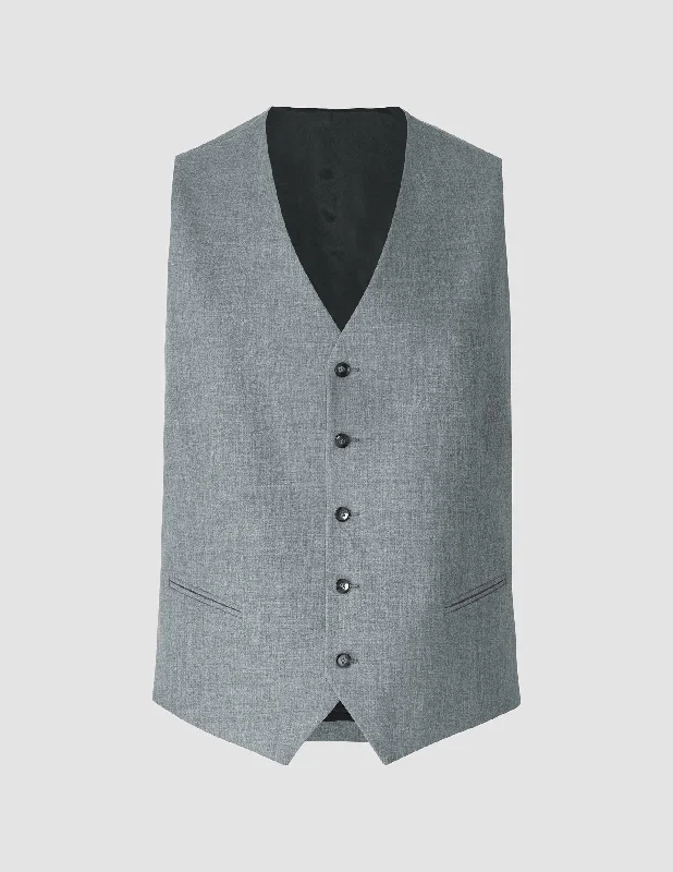 essential-vest-cloud-grey