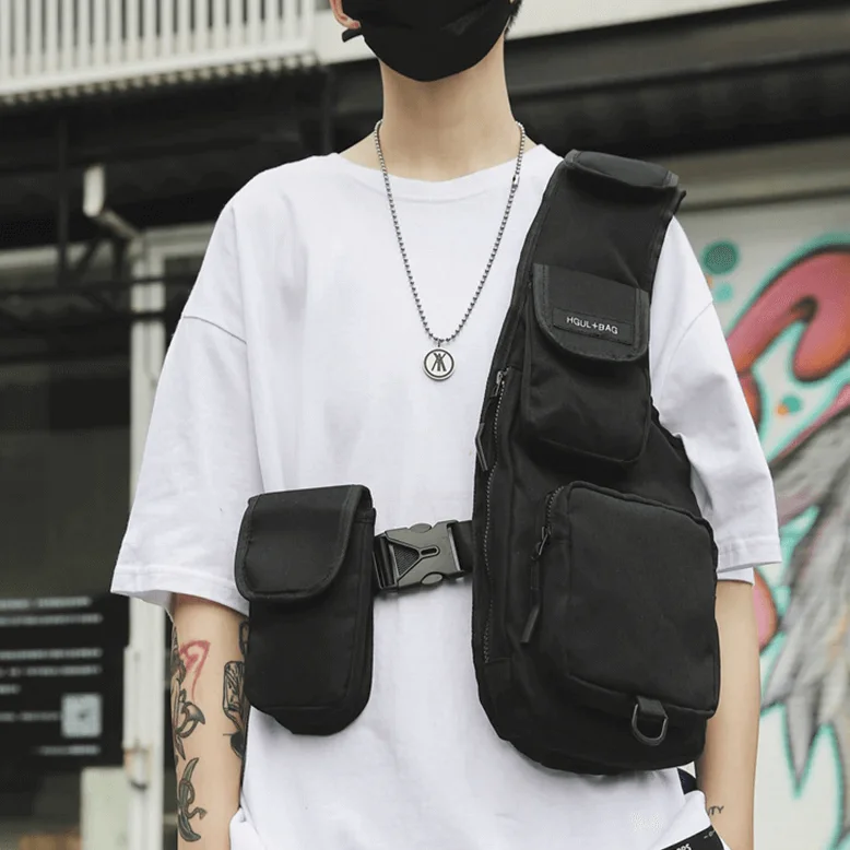 techwear-half-vest