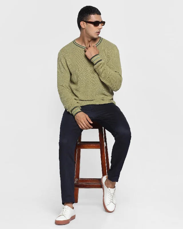 solid-crew-neck-sweater-in-moss-green-bonne