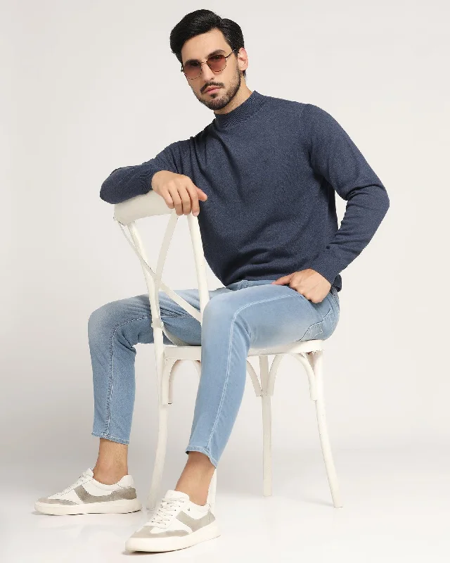 turtle-neck-sweater-in-navy-dexter