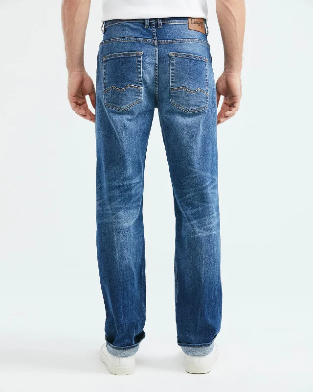 RELAXED FIT HIGH-RISE JEANS IN DARK WASH