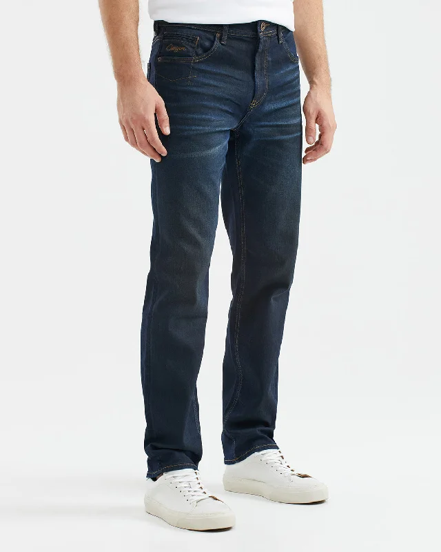 STRAIGHT FIT MID-RISE JEANS IN ULTRA DARK WASH