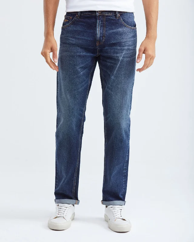 STRAIGHT FIT MID-RISE JEANS IN DARK WASH