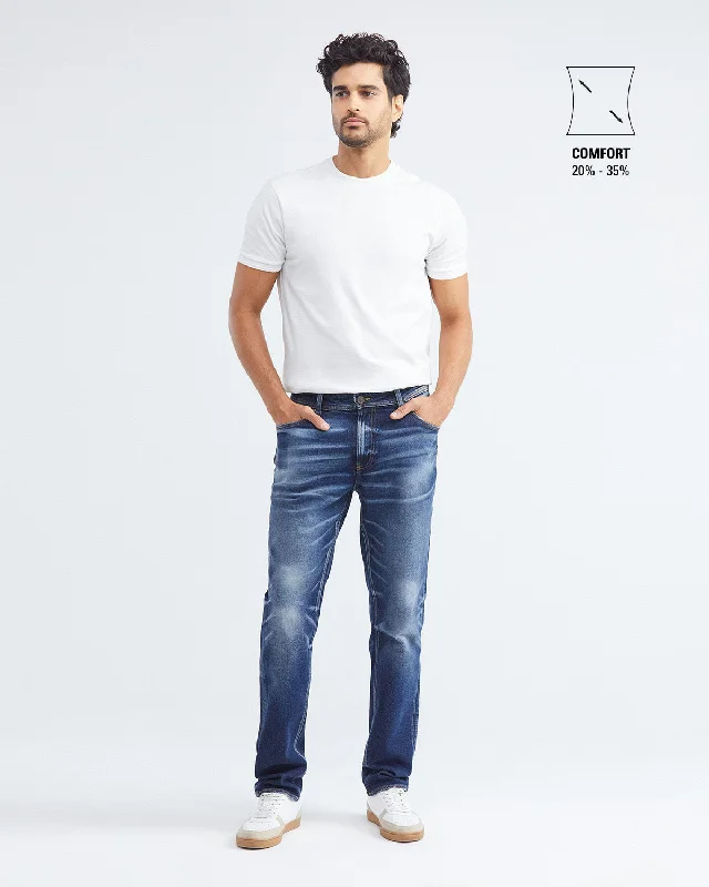 STRAIGHT FIT MID-RISE JEANS IN DARK WASH